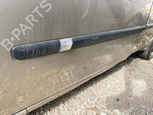 door-moulding-trim-renault-clio-iii-br01-cr01-2005-2006-2007-2008-2009-2010-2011-2012-2013-2014-39449074 main image