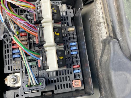 Used Fuse box Fuse box CITROËN C4 II (NC_) 1.6 HDi 90 (92 hp) 34169912 34169912