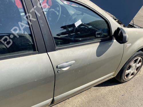 Used Right front door DACIA SANDERO 1.4 (BS0C, BS0A, BS0G, BS1F, BS0E) (75 hp) 26713739