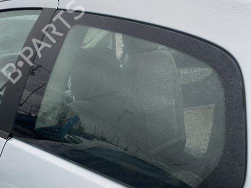 Used Front right quarter glass Front right quarter glass FIAT GRANDE PUNTO (199_) 1.4 (199AXB11, 199AXB1A, 199BXB1A, 199AXL1A) (77 hp) 32387831 32387831