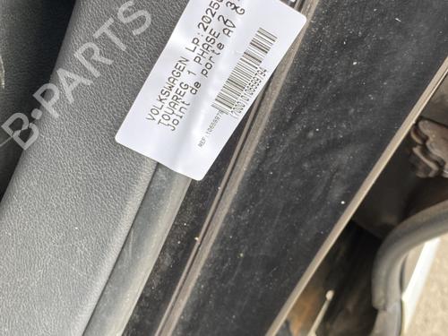 Rubber door seal VW TOUAREG (7LA, 7L6, 7L7) 3.0 V6 TDI | BP26221579C142 