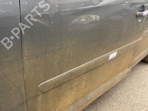 left-front-door-vw-touran-1t1-1t2-2003-2004-2005-2006-2007-2008-2009-2010-2011-39426465 main image