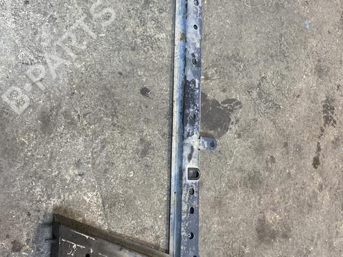 Used Crossmember RENAULT CLIO III (BR0/1, CR0/1) 1.2 16V (78 hp) 30643137