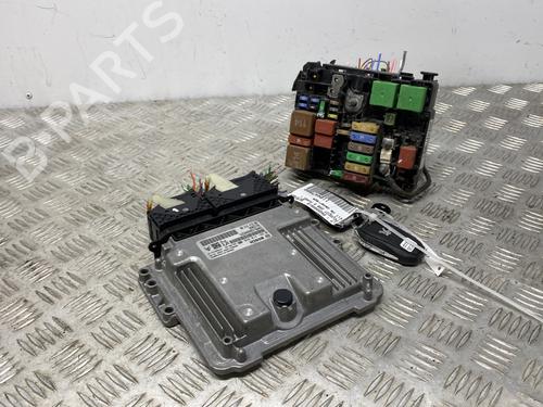 Used Electronic module PEUGEOT 208 II (UB_, UP_, UW_, UJ_) 1.2 PureTech 100 (101 hp) 31093450