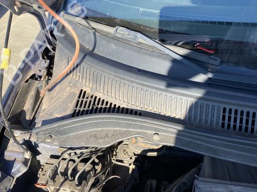 Used Scuttle panel Scuttle panel SUZUKI SWIFT III (MZ, EZ) 1.3 (RS413, ZC11S) (92 hp) 33237782 33237782