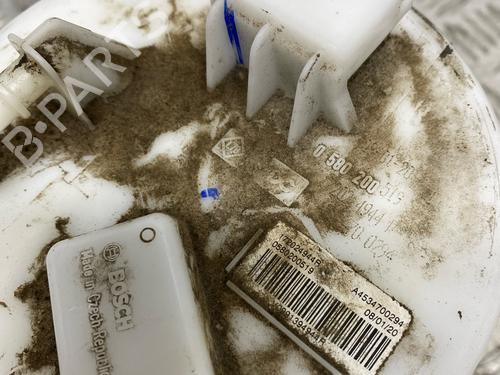 Used Fuel pump Fuel pump RENAULT TWINGO III (BCM_, BCA_) 1.0 SCe 75 (73 hp) 34241147 34241147