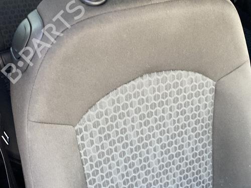 Sæde højre fortil OPEL CORSA E (X15) 1.4 (08, 68) | BP29959115C16