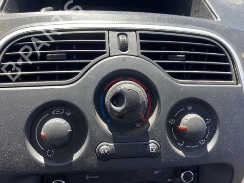 AC Styreenhet / Manøvreringsenhet RENAULT KANGOO Express (FW0/1_) 1.5 dCi 90 (FW0G, FW05, FW08, FW11) (90 hp) 26154743