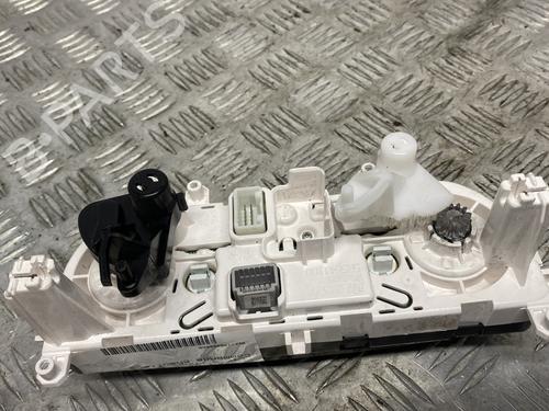 Climate control RENAULT CLIO IV (BH_) 1.5 dCi 90 | BP26173302I5 