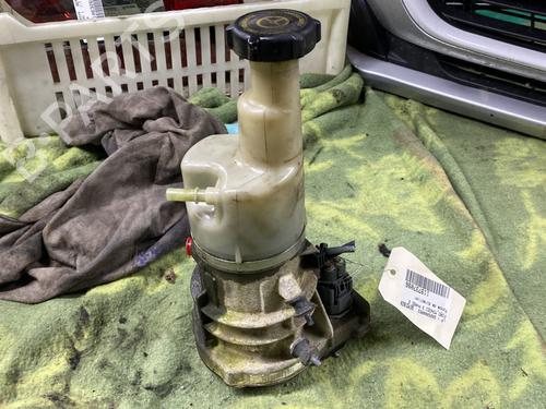 Used Steering pump Steering pump FORD MONDEO IV (BA7) 1.6 TDCi (115 hp) 31857169 31857169