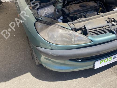Used Right headlight PEUGEOT 206 Hatchback (2A/C) 1.4 i (75 hp) 26881873