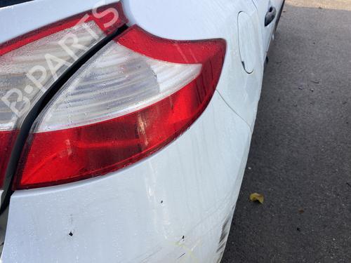 Højre baglygte RENAULT MEGANE III Hatchback (BZ0/1_, B3_) 1.5 dCi (BZ09, BZ0D, BZ1W, BZ29, BZ14) (110 hp) 29893509