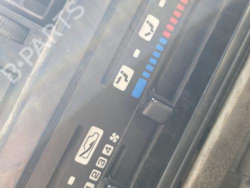 Used Climate control Climate control 27185819 27185819