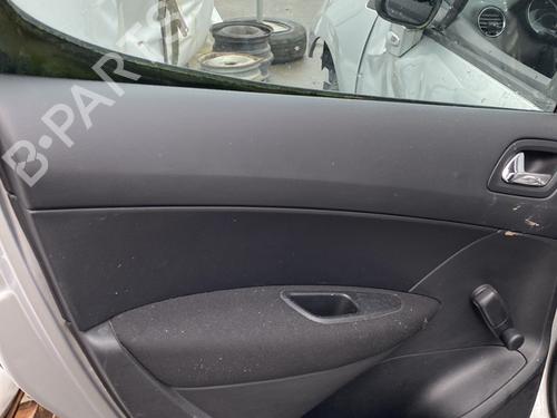 Bageste venstre beklædning PEUGEOT 308 I (4A_, 4C_) 1.6 HDi (109 hp) 32208043