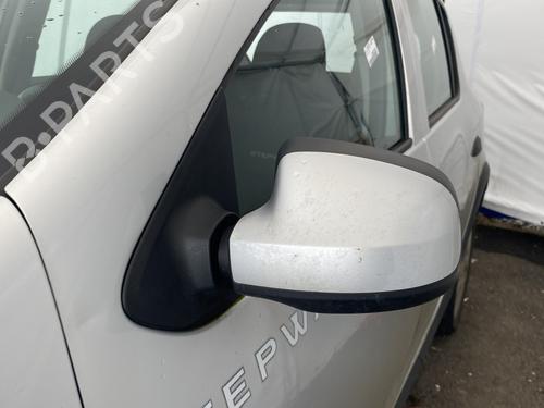 Retrovisor esquerdo DACIA SANDERO II 1.5 dCi (90 hp) 32045206