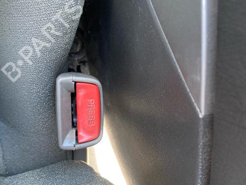 seat-buckle-ssangyong-musso-sports-2004-34110121 main image