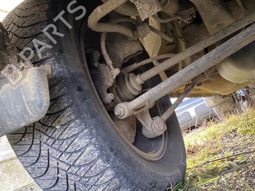 Used Left rear steering knuckle NISSAN X-TRAIL I (T30) 2.2 Di 4x4 (114 hp) 31994841