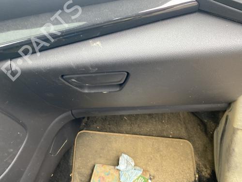 Used Glove box FORD KUGA II (DM2) 2.0 TDCi (150 hp) 29341377