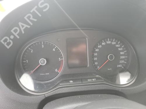 Used Instrument cluster VW POLO V (6R1, 6C1) 1.2 TDI (75 hp) 20174099