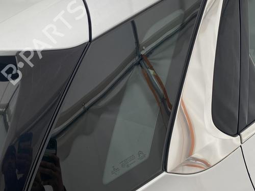 rear-right-quarter-glass-citroen-c4-picasso-ii-2013-32091765 main image