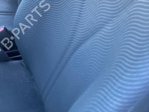 Used Left front seat Left front seat TOYOTA YARIS (_P9_) 1.4 D-4D (NLP90_, NLP90R) (90 hp) 33553835 33553835