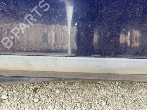 door-moulding-trim-renault-espace-iii-je0_-1996-1997-1998-1999-2000-2001-2002-27977086 main image