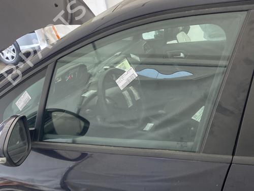 Used Left front door PEUGEOT 208 I (CA_, CC_) 1.2 VTI 82 (82 hp) 32165538