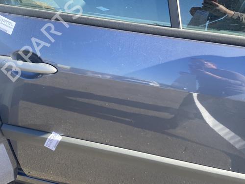 Right front door RENAULT SCÉNIC II (JM0/1_) 2.0 dCi (JM1K) | BP29012976C3 