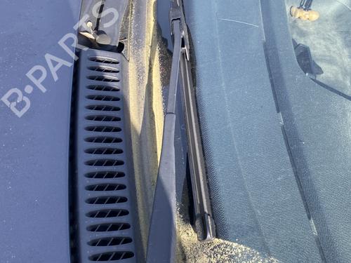 Used Front wiper motor Front wiper motor FIAT PUNTO (188_) 1.9 JTD (86 hp) 33201128 33201128