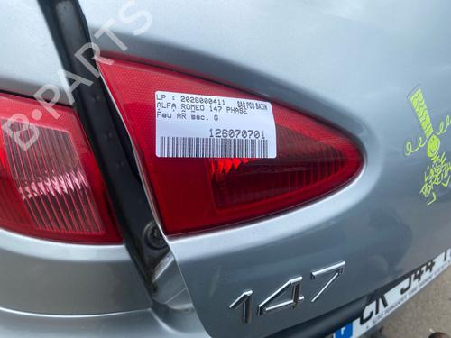 left-tailgate-light-alfa-romeo-147-937_-2000-2001-2002-2003-2004-2005-2006-2007-2008-2009-2010-35884764 main image