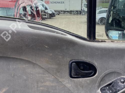 Front left panel RENAULT MASTER II Platform/Chassis (ED/HD/UD) 2.5 dCi 120 (ED0M, ED0U, ED0W, ED4M, ED8M, ED8W, HD0M,... | BP23955316C58 - Image 2