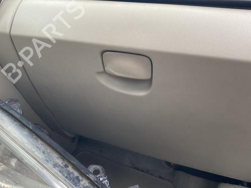 Used Glove box Glove box RENAULT GRAND SCÉNIC II (JM0/1_) 2.0 dCi (JM1K) (150 hp) 29913674 29913674