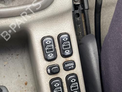 Used Left front window switch MERCEDES-BENZ A-CLASS (W168) A 170 CDI (168.009, 168.109) (95 hp) 30061871