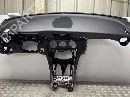 Used Dashboard Dashboard MERCEDES-BENZ C-CLASS Coupe (C205) C 220 d (205.304) (170 hp) 28049443 28049443