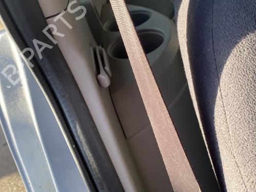 Rear right seatbelt MITSUBISHI GRANDIS (NA_W) 2.0 DI-D (NA8W) | BP30760415I28 