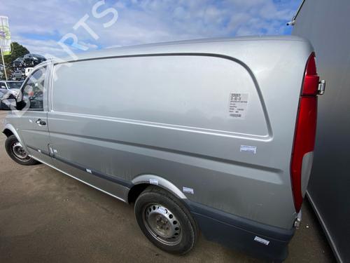 left-rear-fenders-mercedes-benz-vito-mixto-van-w639-2003-39042382 main image