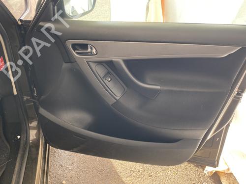 Høyre frontpanel CITROËN C4 Picasso I MPV (UD_) 1.6 VTi 120 (120 hp) 32021354