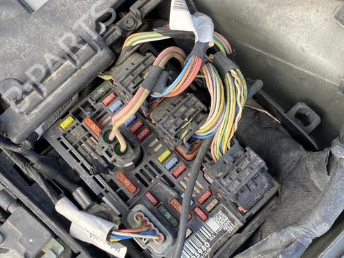 Sikringsdåse PEUGEOT 407 (6D_) 2.0 HDi 135 (6DRHRH, 6DRHRE, 6DRHRG, 6DRHRJ) | BP29614709E1