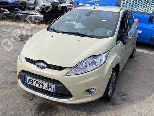 Klamka zewnętrzna drzwi przednich prawych FORD FIESTA VI (CB1, CCN)  | BP28049448C129 