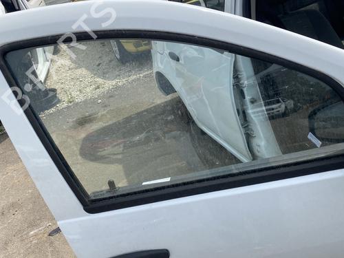 Front right door window DACIA SANDERO 1.2 16V | BP26028030C19
