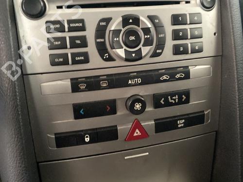 Used Climate control Climate control 22125730 22125730