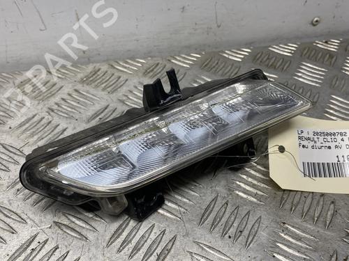 right-daytime-light-renault-clio-iv-bh_-2012-2013-2014-2015-2016-2017-2018-2019-2020-2021-30636361 main image