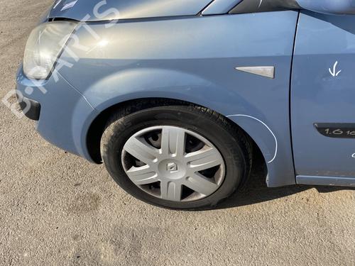 left-front-fenders-renault-grand-scenic-ii-jm01_-2004-2005-2006-2007-2008-2009-32523111 main image