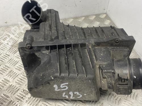Used Air filter box Air filter box PEUGEOT 407 (6D_) 2.0 HDi 135 (6DRHRH, 6DRHRE, 6DRHRG, 6DRHRJ) (136 hp) 32393073 32393073