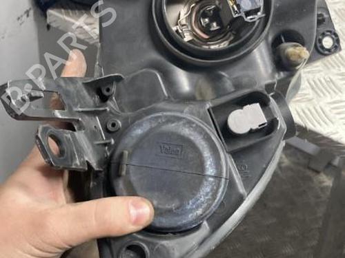 Used Left headlight PEUGEOT 1007 (KM_) 1.4 HDi (68 hp) 22117453