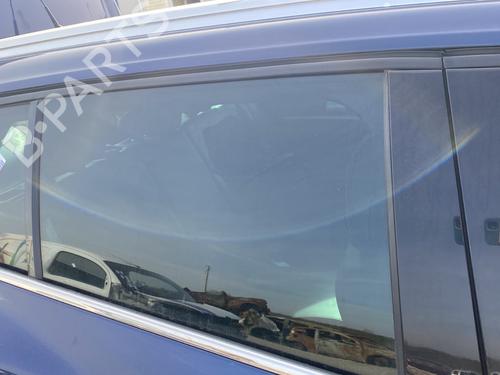 rear-right-door-window-renault-megane-iv-grandtour-k9amn_-2016-33554013 main image