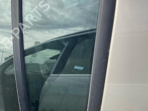 rear-left-door-window-renault-clio-iii-br01-cr01-2005-2006-2007-2008-2009-2010-2011-2012-2013-2014-39449069 main image