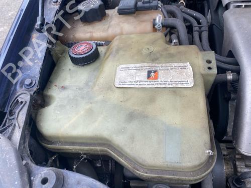 Used Power steering reservoir Power steering reservoir CITROËN C5 I (DC_) 2.2 HDi (DC4HXB, DC4HXE) (133 hp) 40530286 40530286