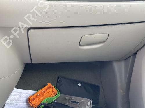 Used Glove box Glove box RENAULT ZOE (BFM_) ZOE (92 hp) 27327778 27327778