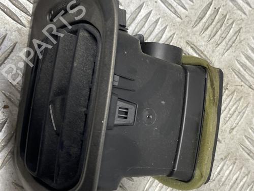 Used Air vent Air vent PEUGEOT 301 1.2 VTi 72 (72 hp) 29066210 29066210